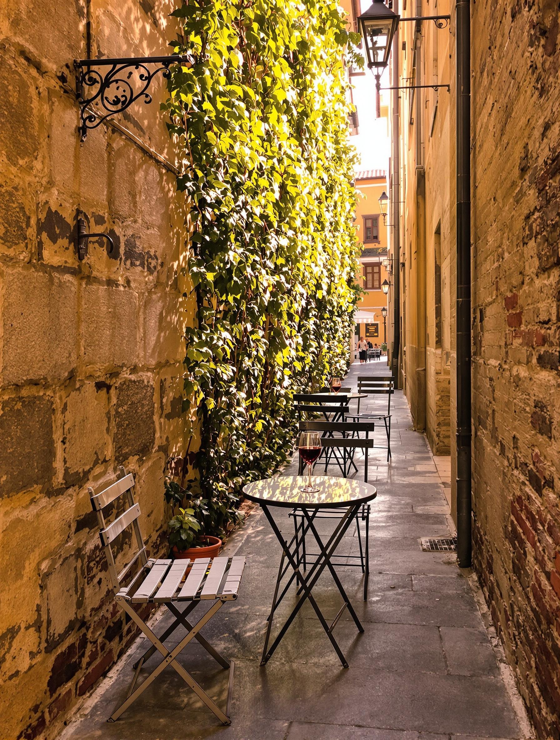 terrasse minuscule café Porta Fiorentina Chianti vignoble urbain